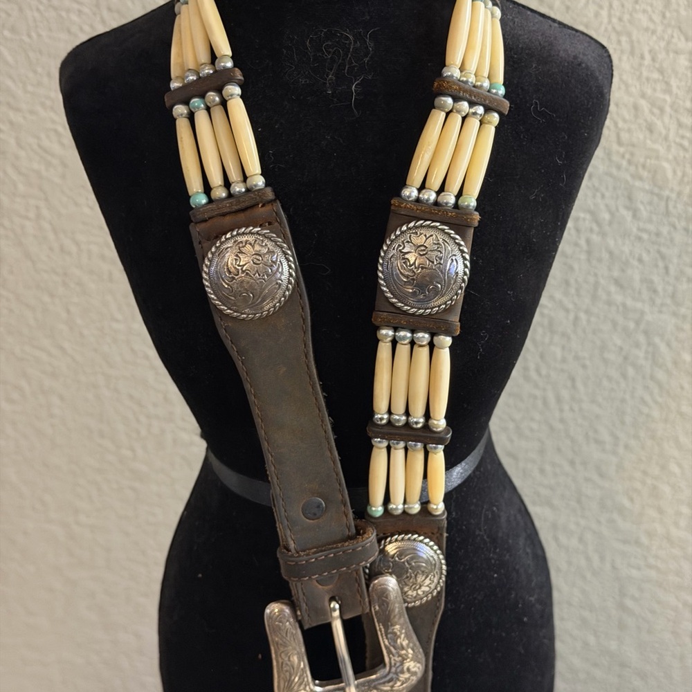 Vtg Tony Lama Leather Concho Bone Bead Western Brown Leather Womens Belt 28" - Picture 3 of 16